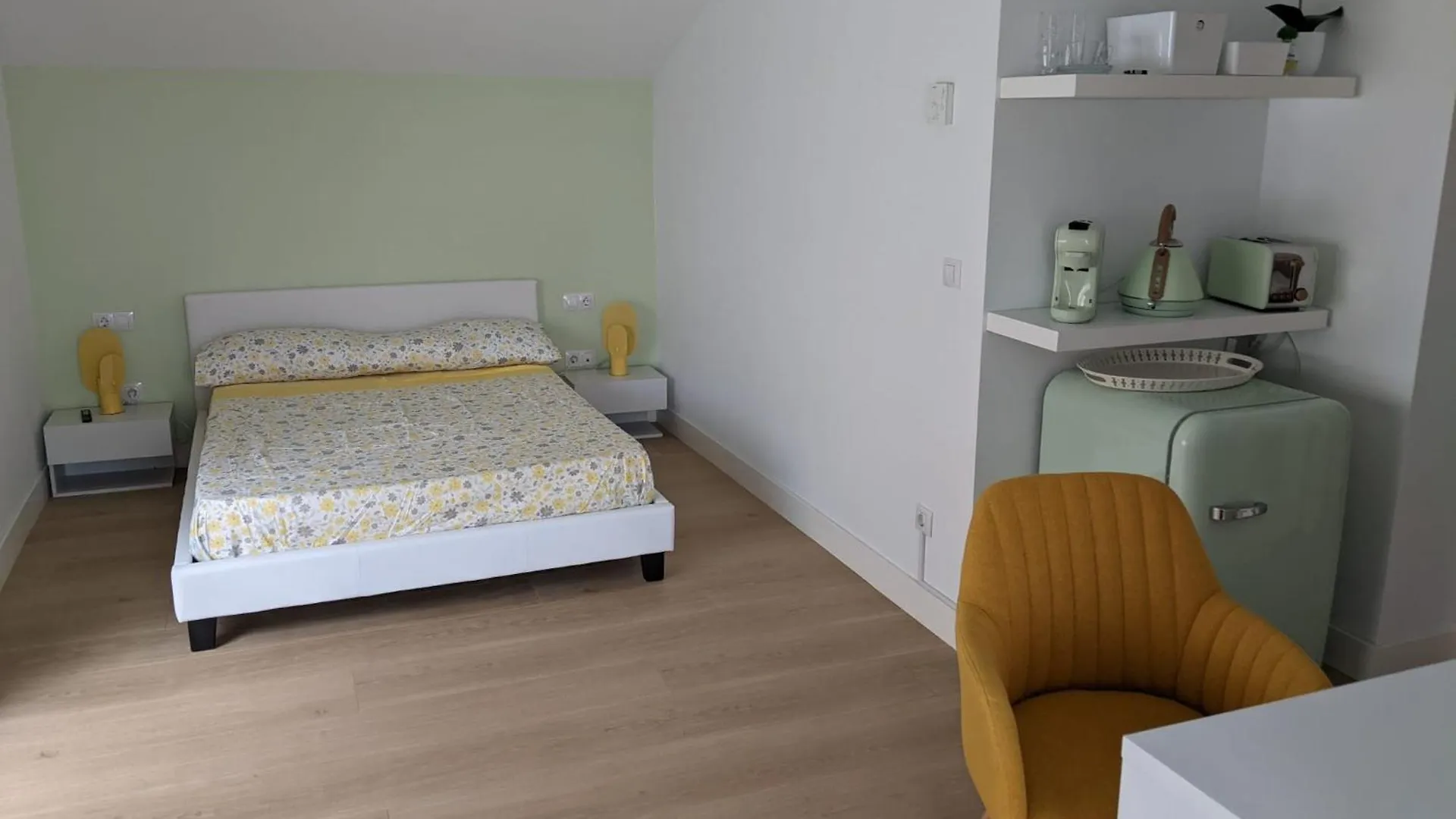 Chic Escape, 5 Room Modern Villa Benalmadena