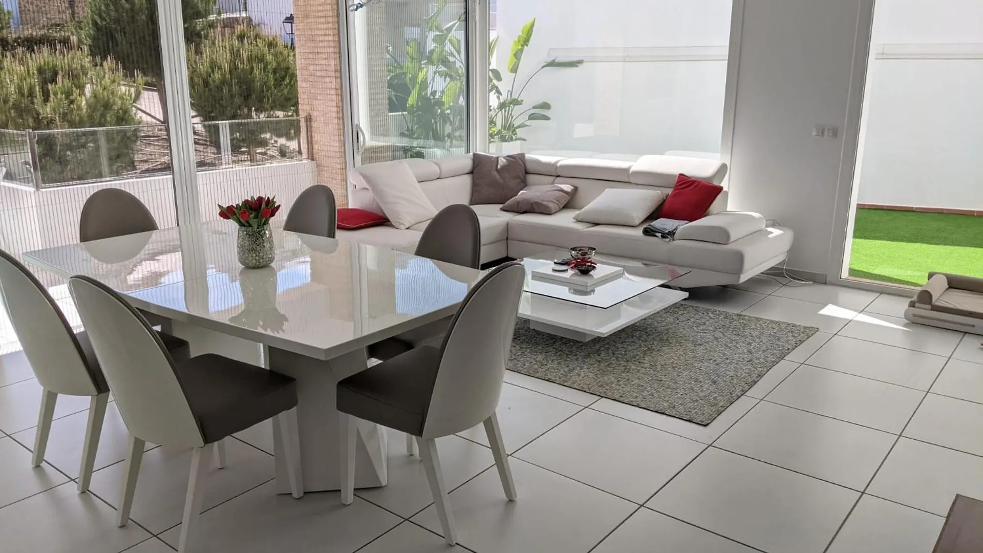 Chic Escape, 5 Room Modern Villa Benalmadena Spain