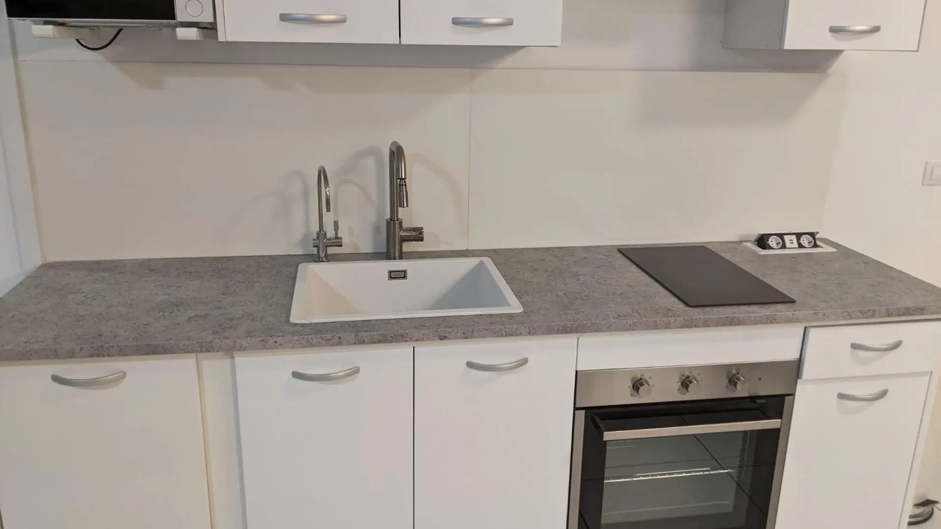 Chic Escape, 5 Room Modern Villa Benalmadena